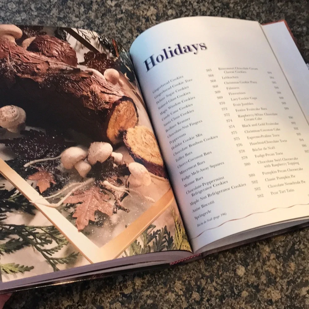 Betty Crocker's Best of Baking Book